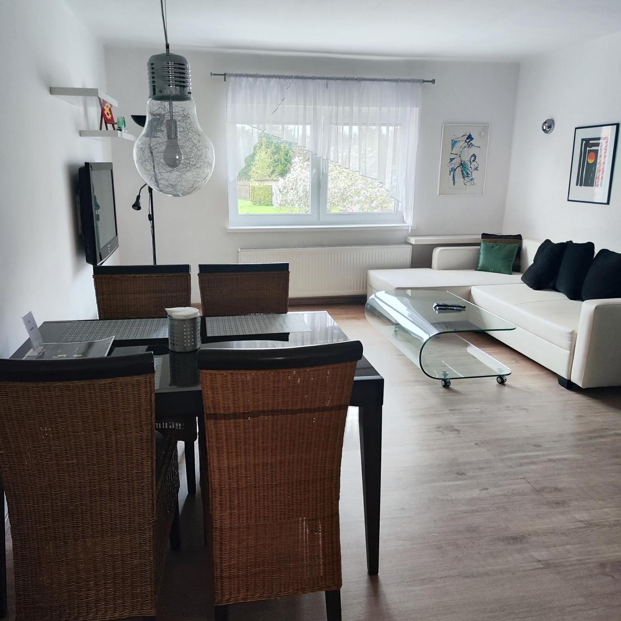 Apartman Ptice Esterno foto